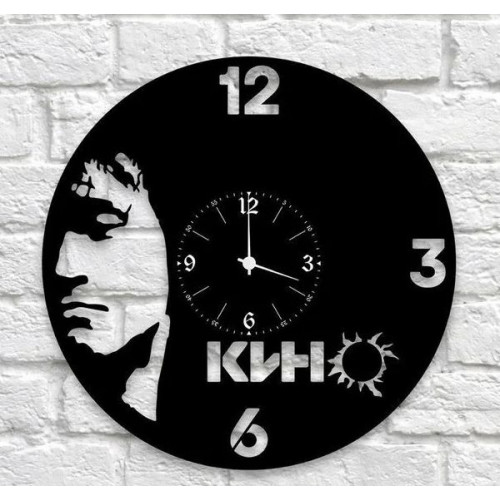 Настенные часы деревянные  Виктор Цой  Кино на часах Подарок любителю русского рока  Декор из дерева
